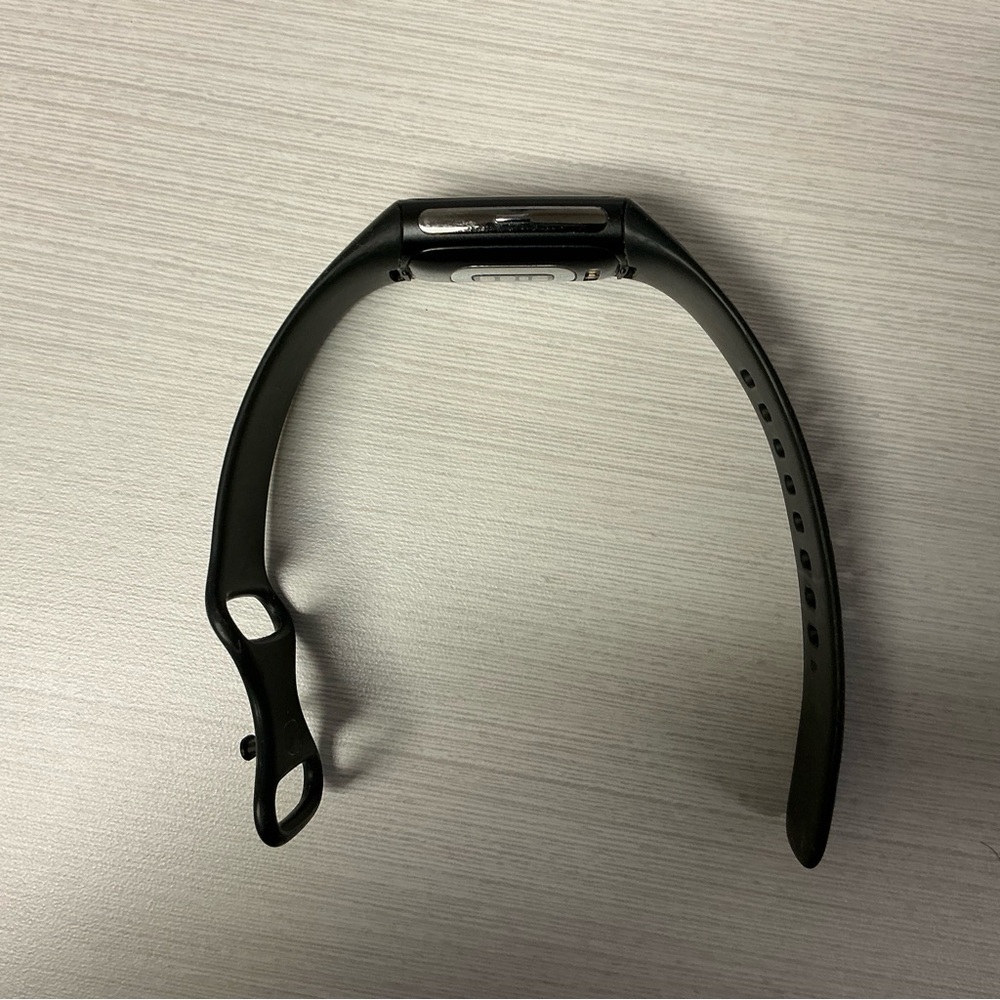 Fitbit Charge 6 Activity and Fitness Tracker ❤️ Rate Monit. Black With charger - Picture 5 of 12